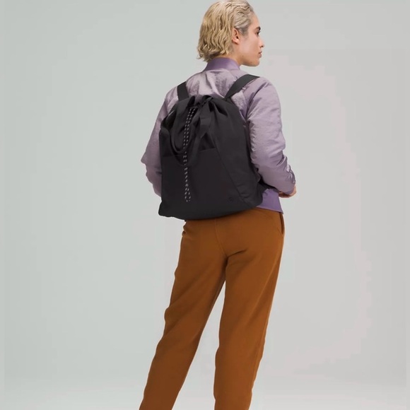 Lululemon Dual Function Backpack (Tote and Backpack) - Picture 14 of 14